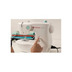 "Discover the Singer M1505 Sewing Machine - 6 Stitch Programs & Automatic Thread Tension for Effortless Creativity!"